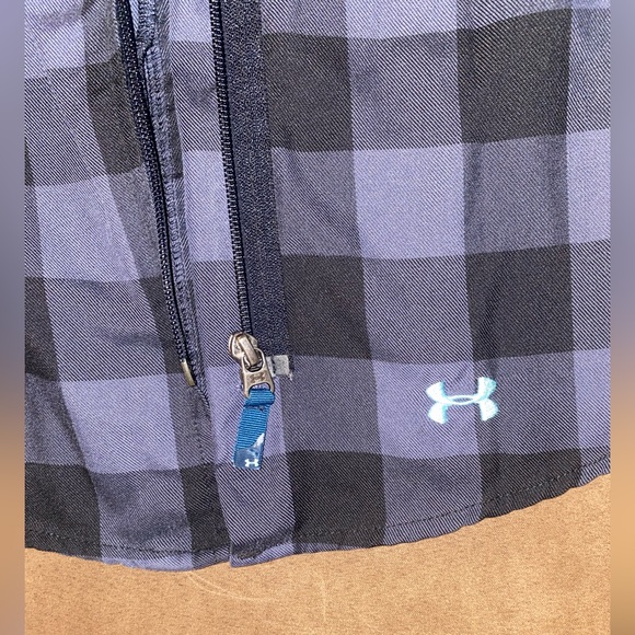Women’s Small Under Armour black/navy plaid zip up - Picture 4 of 5